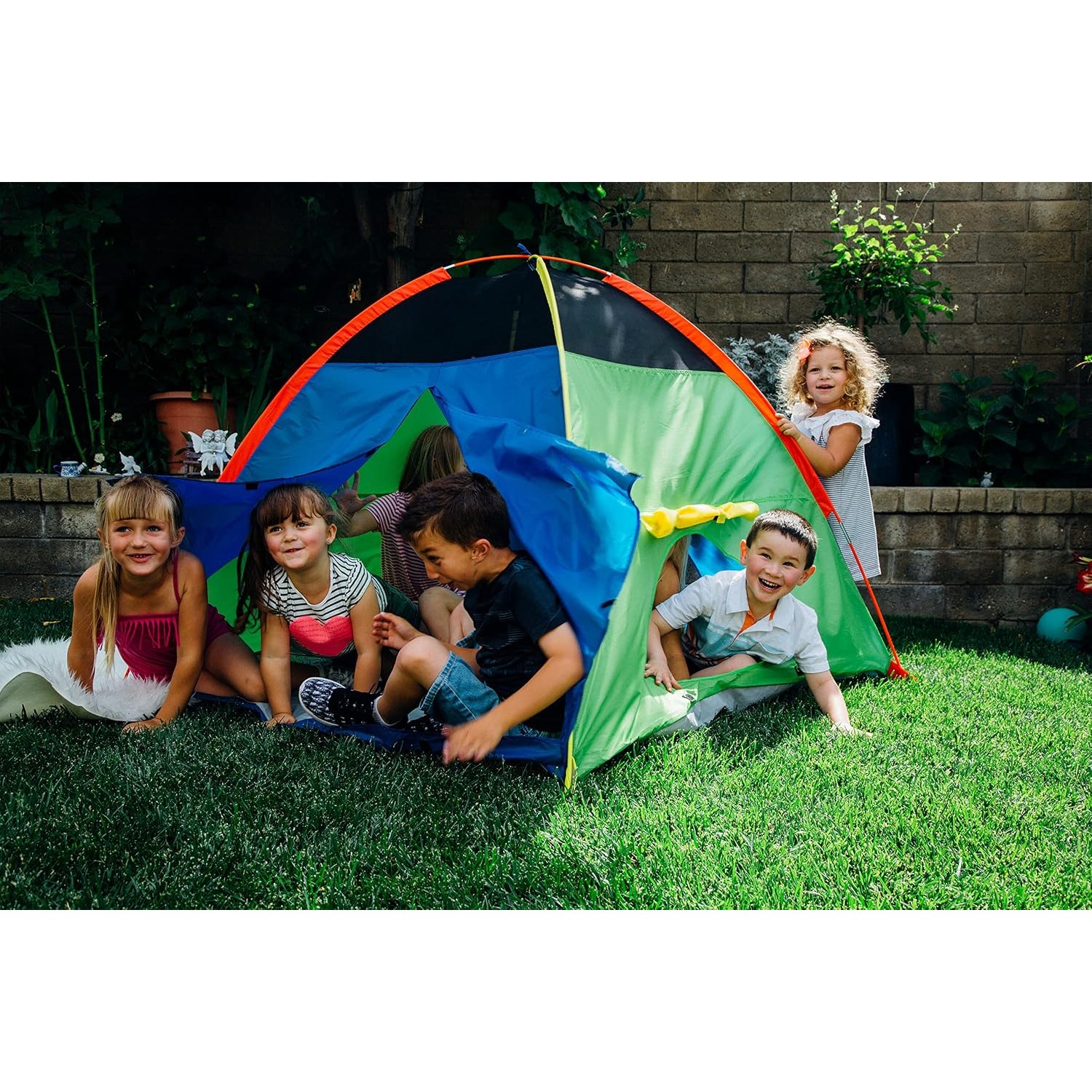 Super Duper 4-Kid Dome Tent Playhouse